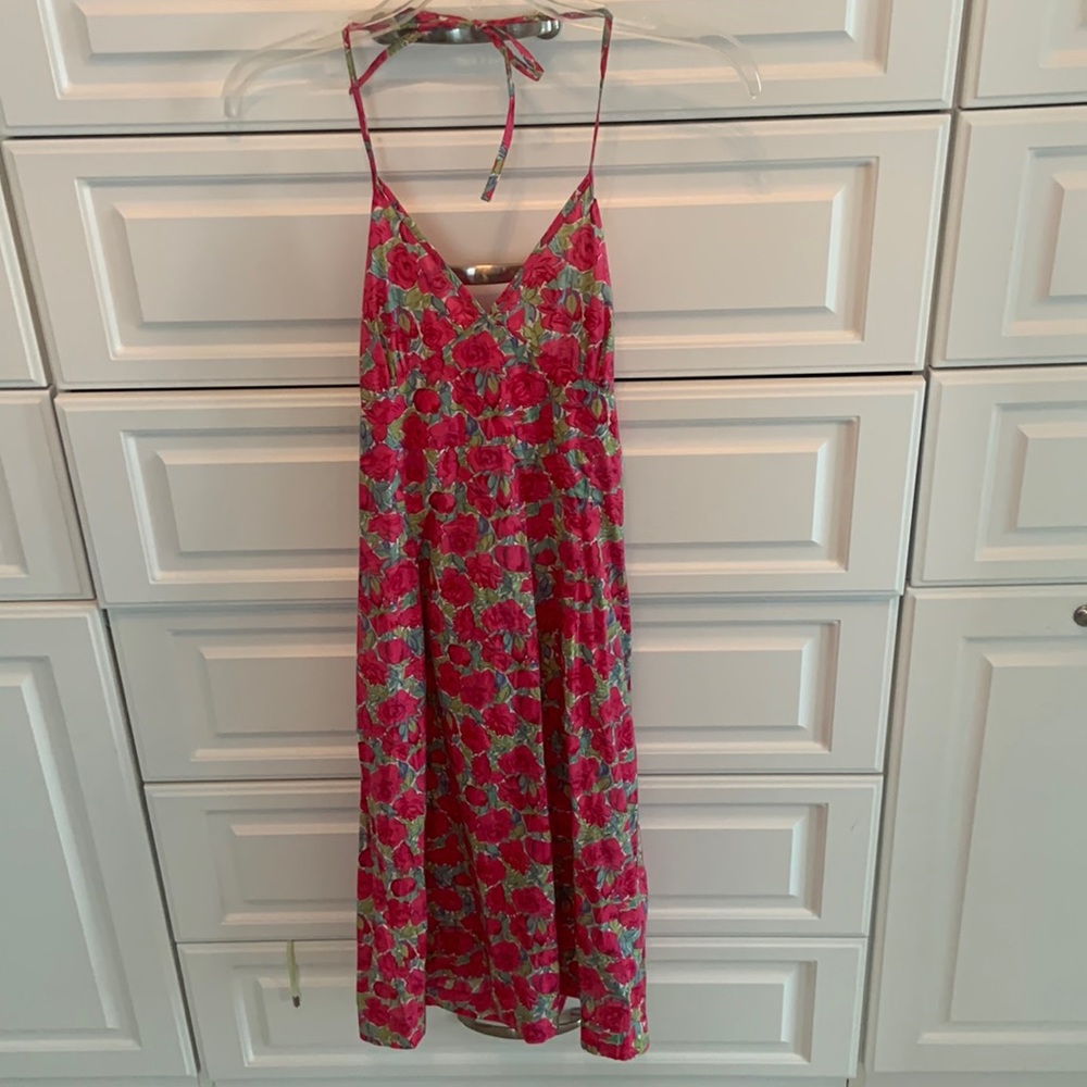 Gorgeous Alice & Trixie Size 4 pink rose halter neck dress with open back